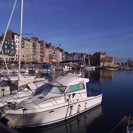 アパート Cote Lavoir A Honfleur, Parking Prive, Ascenseur オンフルール