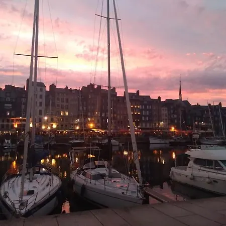 アパート Cote Lavoir A Honfleur, Parking Prive, Ascenseur *