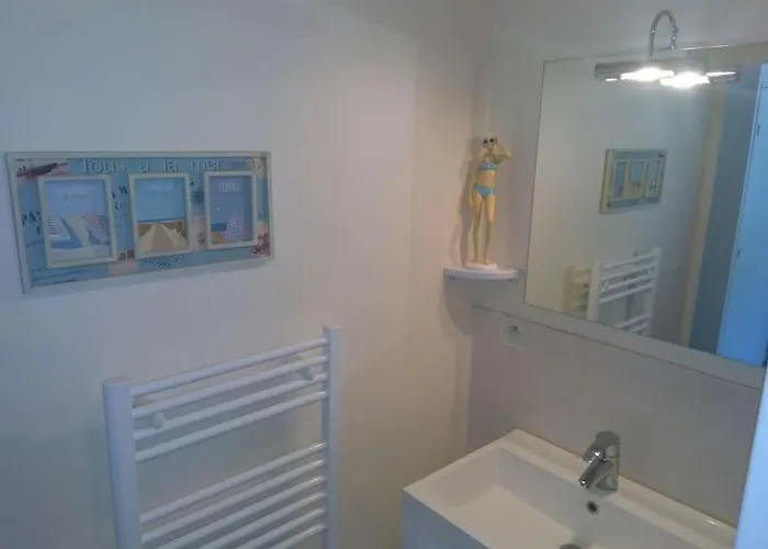 アパート Cote Lavoir A Honfleur, Parking Prive, Ascenseur オンフルール